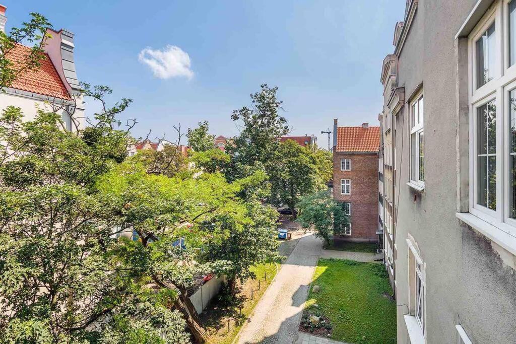 Urokliwy Apartament Gdansk Apartamento Exterior foto
